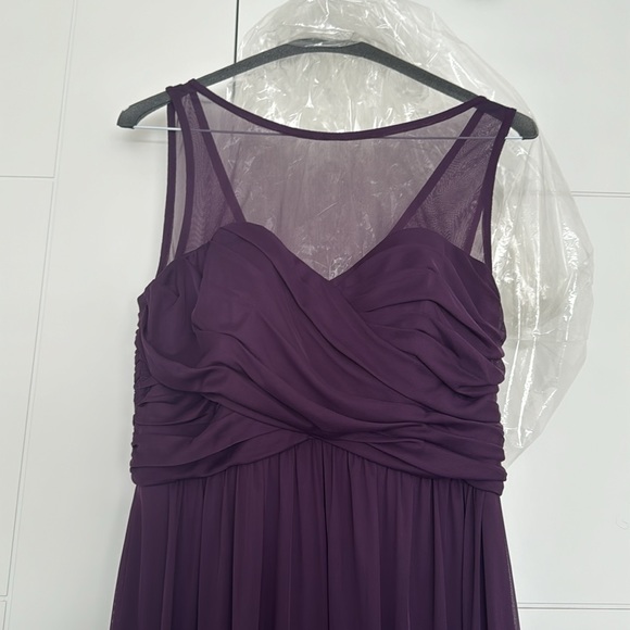 Size 8 David's Bridal Dress - Picture 2 of 4